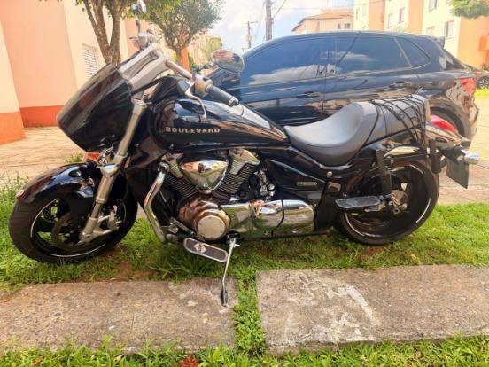 SUZUKI BOULEVARD M1800R SUZUKI BOULEVARD M1800R